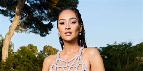 Shay Mitchell Is Glowing in New Topless Sauna Photo